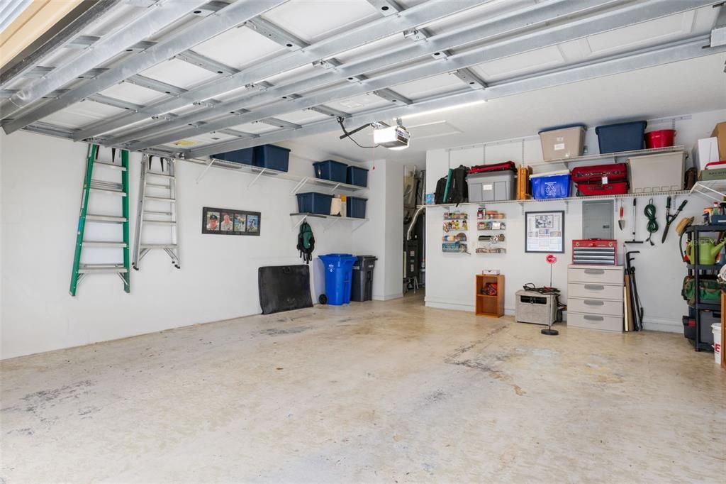 Activo con contrato: $239,900 (3 camas, 2 baños, 1547 Pies cuadrados)