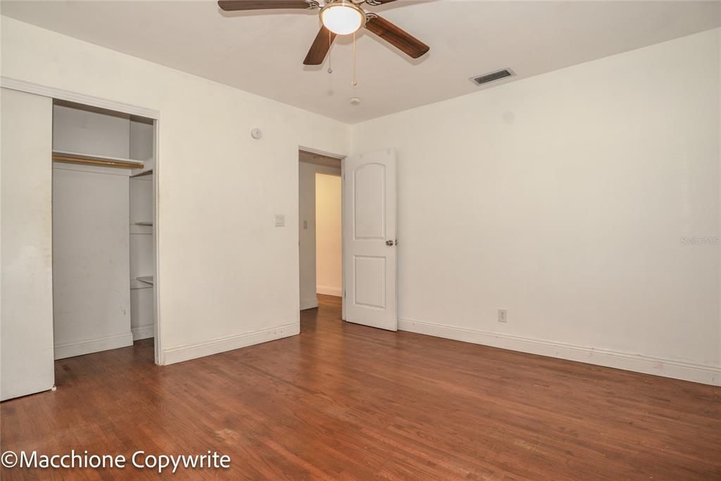 For Sale: $414,900 (3 beds, 2 baths, 1662 Square Feet)