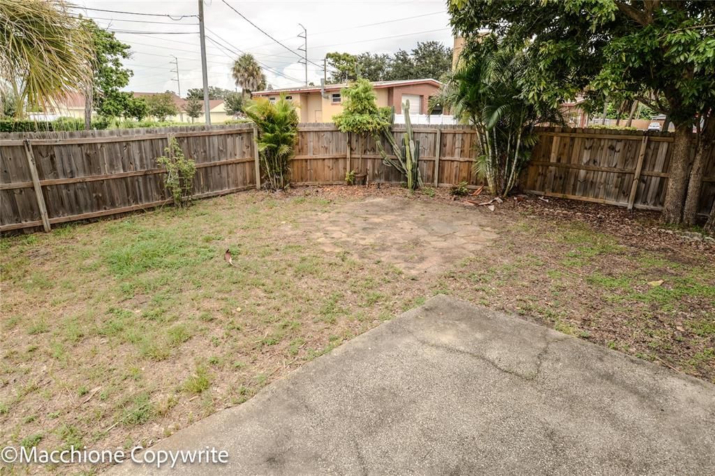 For Sale: $414,900 (3 beds, 2 baths, 1662 Square Feet)