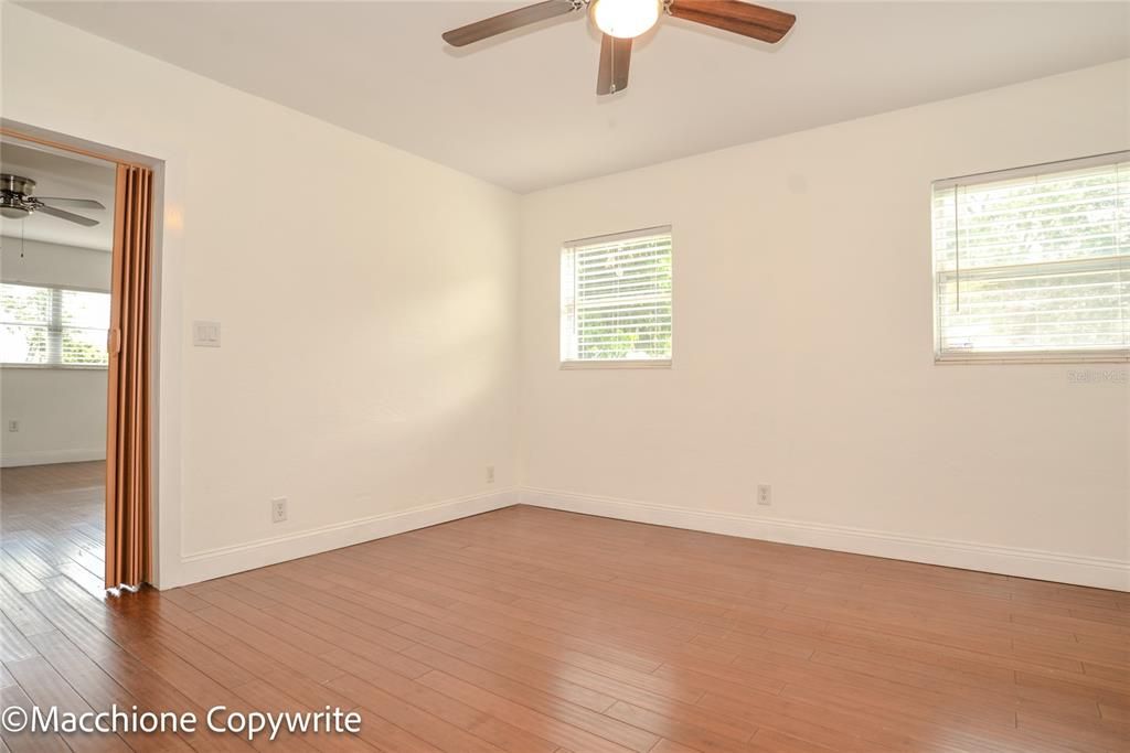 For Sale: $414,900 (3 beds, 2 baths, 1662 Square Feet)