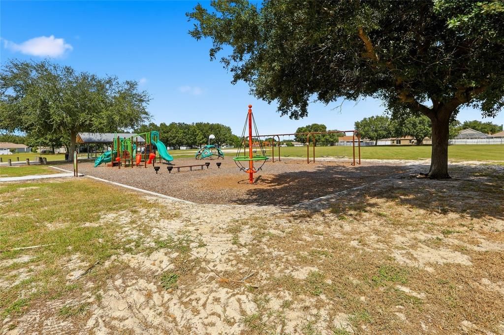 For Sale: $390,000 (3 beds, 2 baths, 1832 Square Feet)