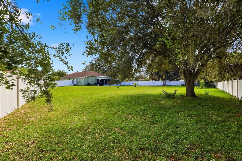 For Sale: $390,000 (3 beds, 2 baths, 1832 Square Feet)