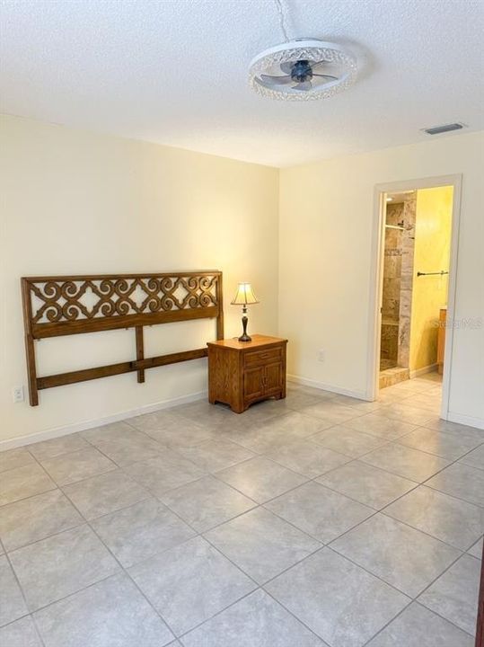 En Venta: $140,000 (2 camas, 2 baños, 1245 Pies cuadrados)