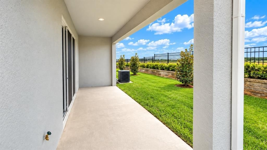 For Rent: $1,900 (3 beds, 2 baths, 1689 Square Feet)