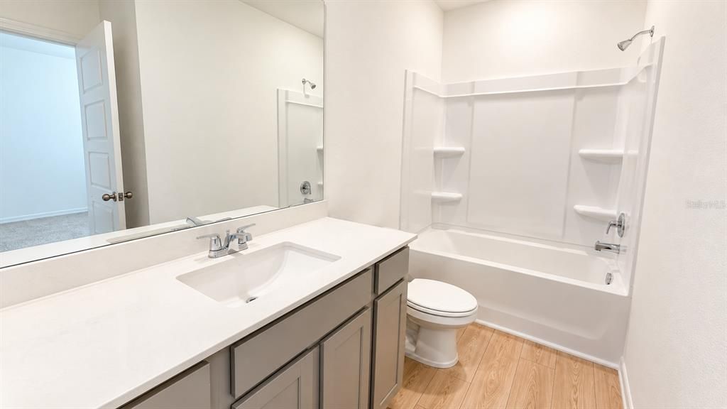 For Rent: $1,900 (3 beds, 2 baths, 1689 Square Feet)