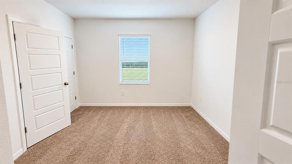 For Rent: $1,900 (3 beds, 2 baths, 1689 Square Feet)