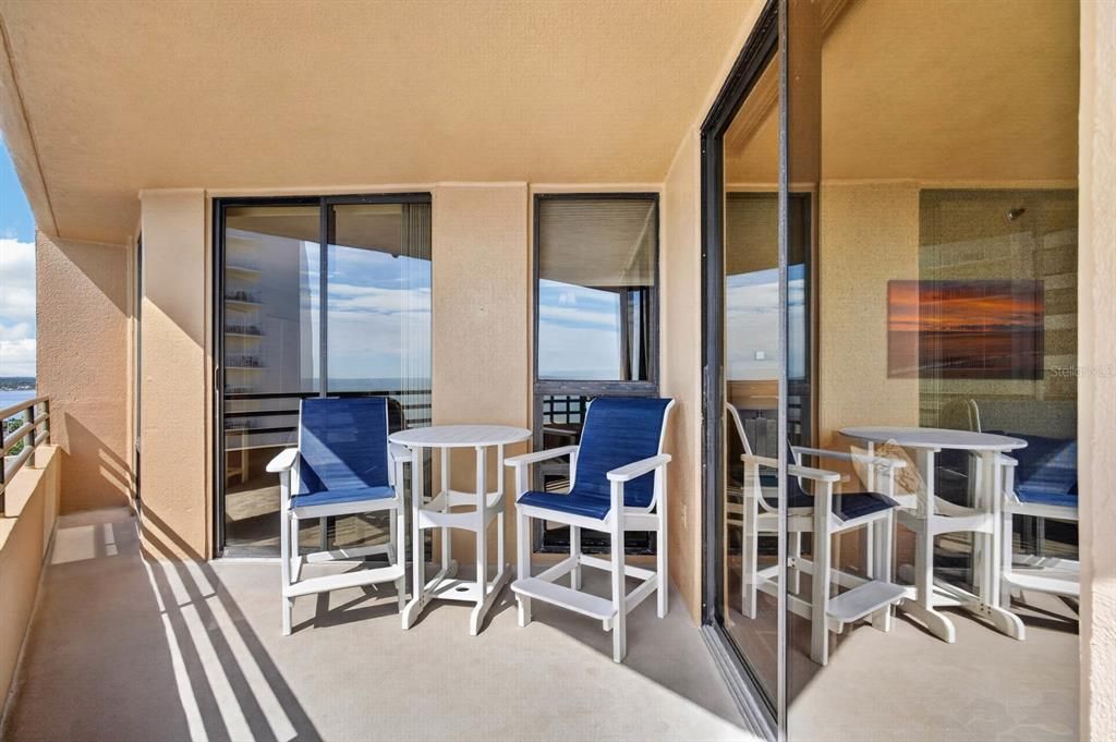En Venta: $359,000 (2 camas, 2 baños, 1189 Pies cuadrados)