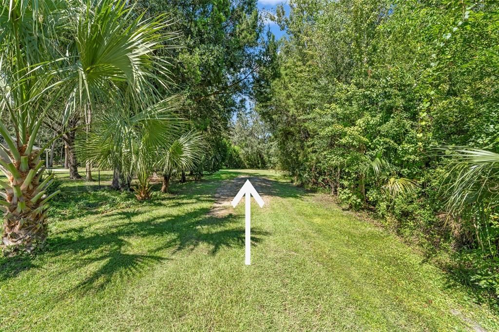 На продажу: $22,000 (0.51 acres)