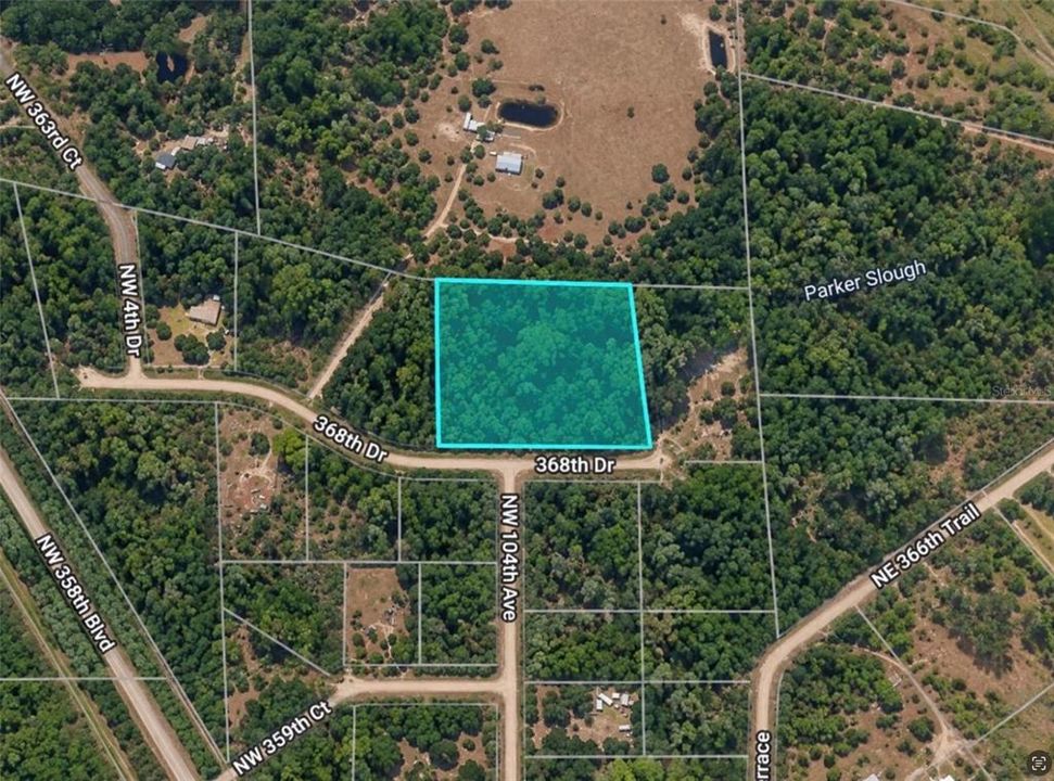 На продажу: $90,000 (4.26 acres)