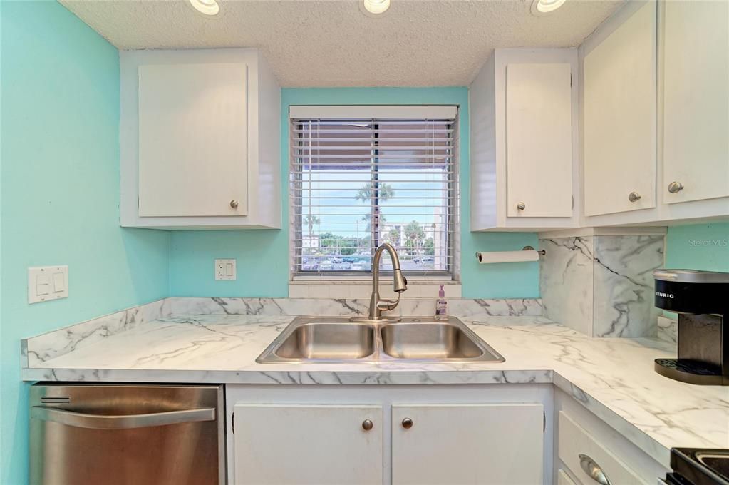 En Venta: $140,000 (2 camas, 1 baños, 912 Pies cuadrados)