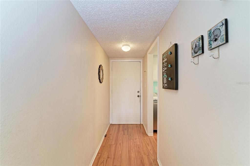 En Venta: $140,000 (2 camas, 1 baños, 912 Pies cuadrados)