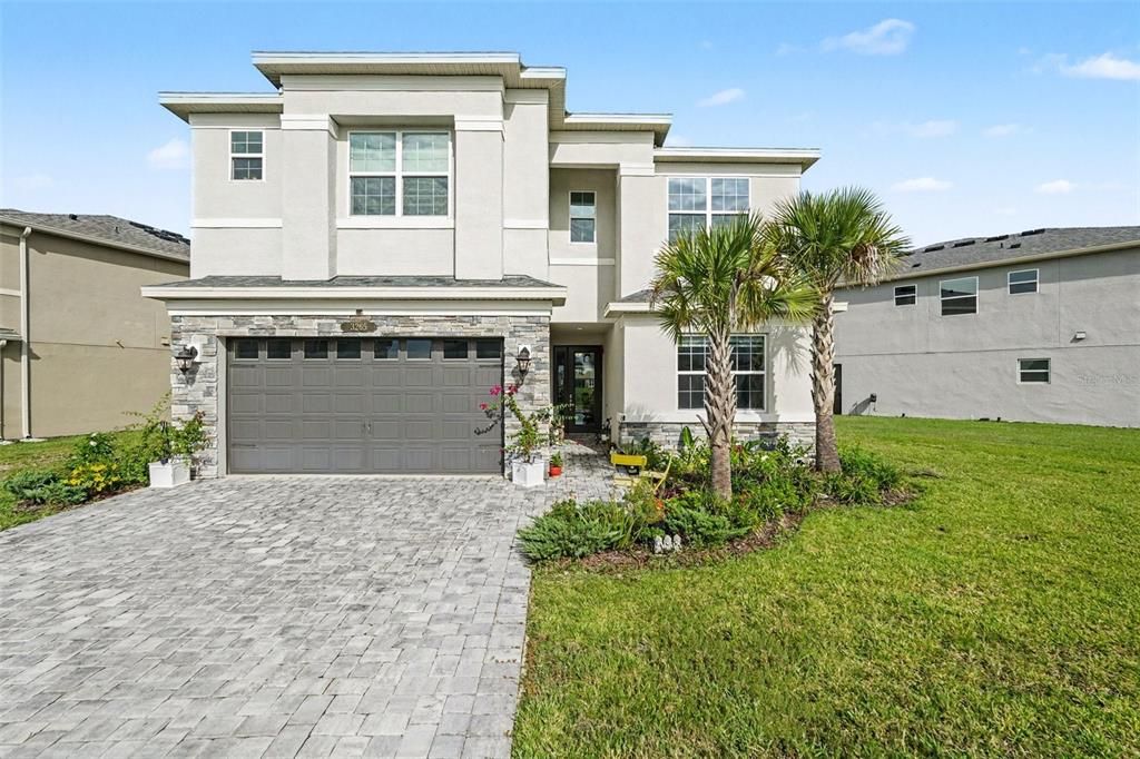For Rent: $3,995 (5 beds, 4 baths, 3248 Square Feet)