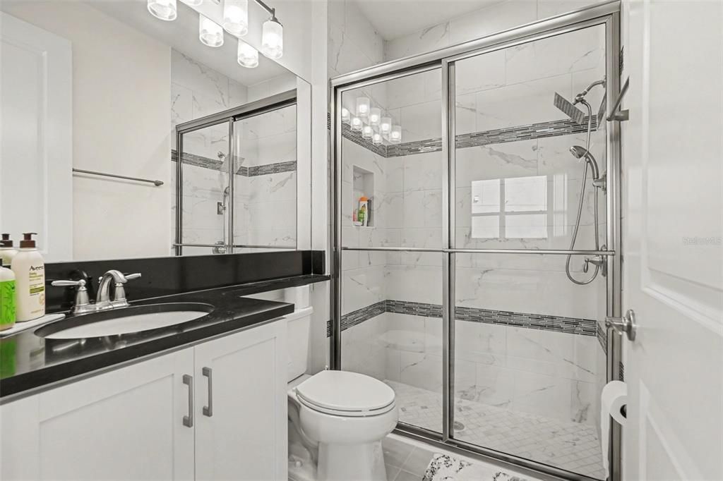 For Rent: $3,995 (5 beds, 4 baths, 3248 Square Feet)