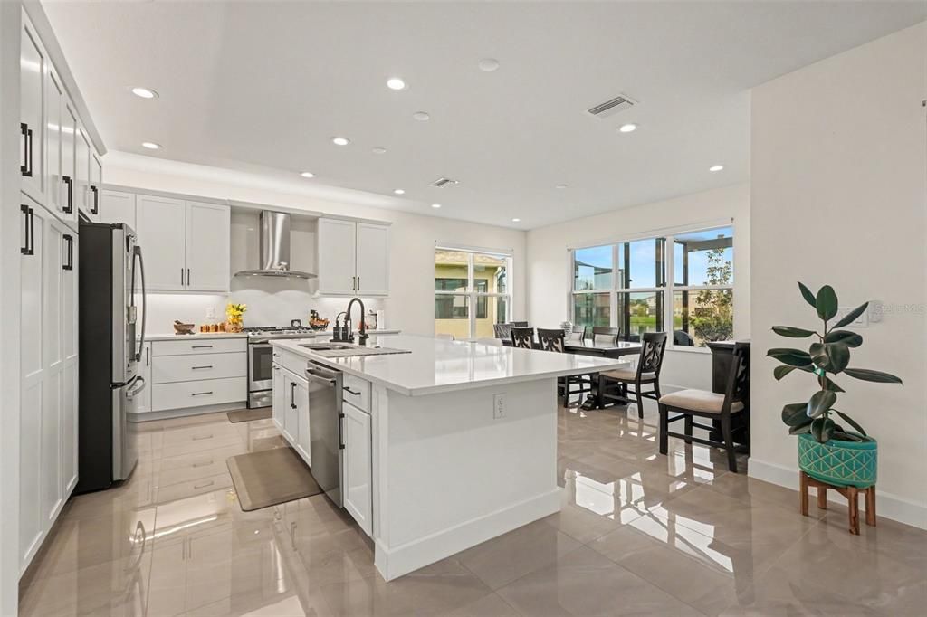 For Rent: $3,995 (5 beds, 4 baths, 3248 Square Feet)