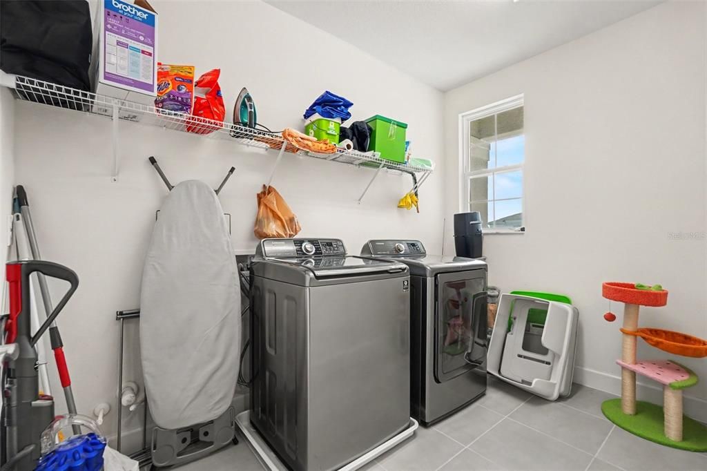 For Rent: $3,995 (5 beds, 4 baths, 3248 Square Feet)