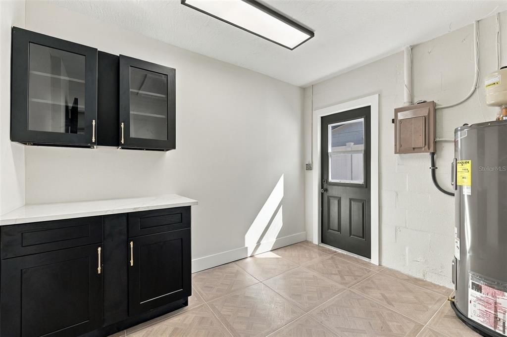 En Venta: $549,900 (4 camas, 3 baños, 1620 Pies cuadrados)