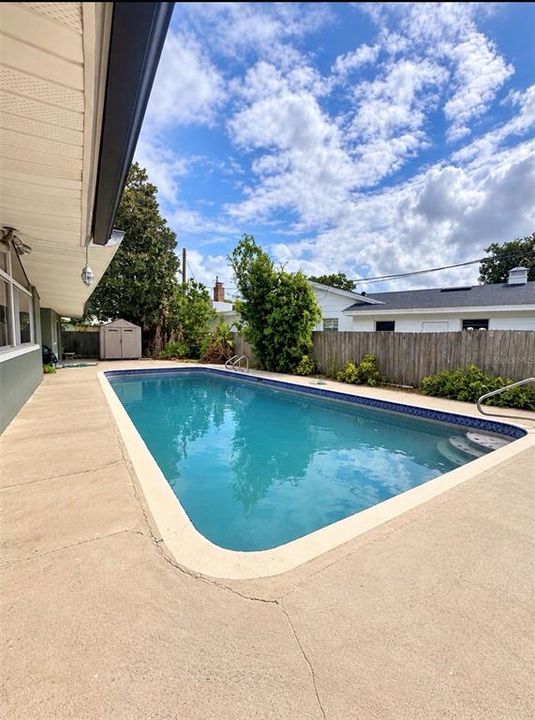 For Sale: $650,000 (5 beds, 3 baths, 3479 Square Feet)