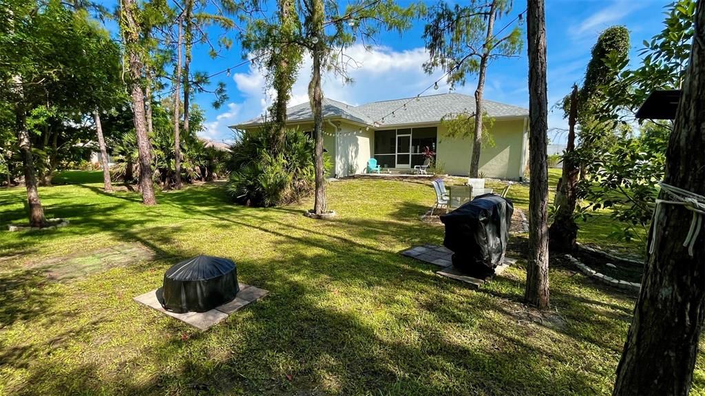 На продажу: $429,000 (3 спален, 2 ванн, 1573 Квадратных фут)