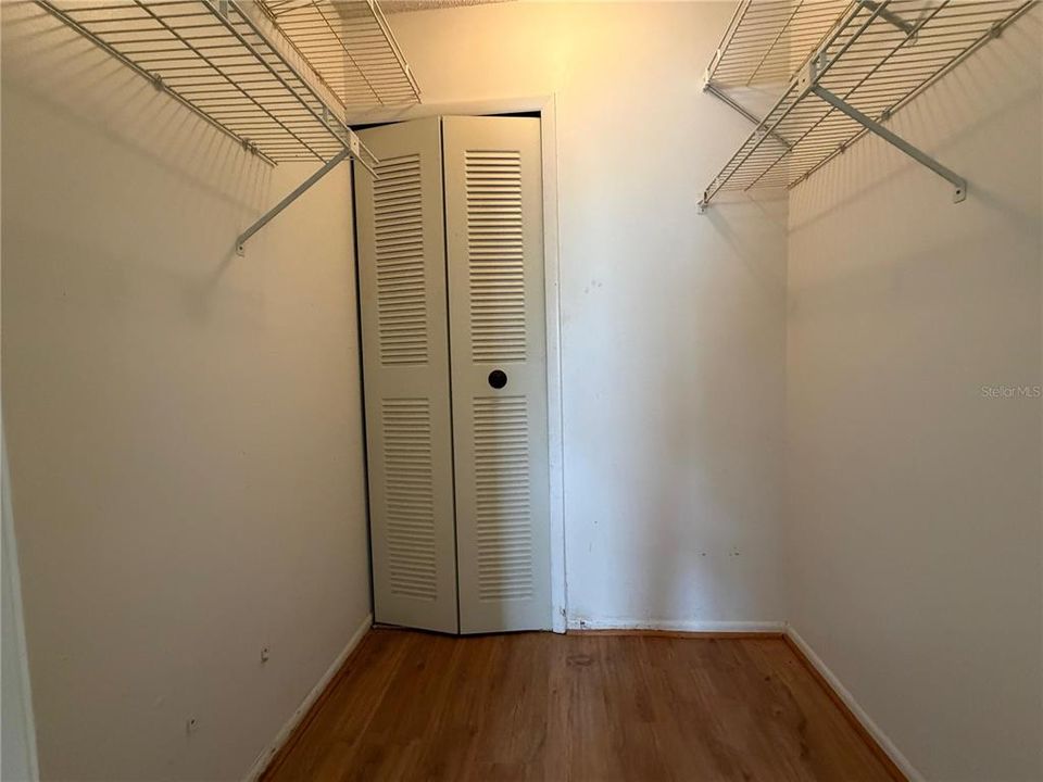 В аренду: $1,800 (3 спален, 2 ванн, 1056 Квадратных фут)