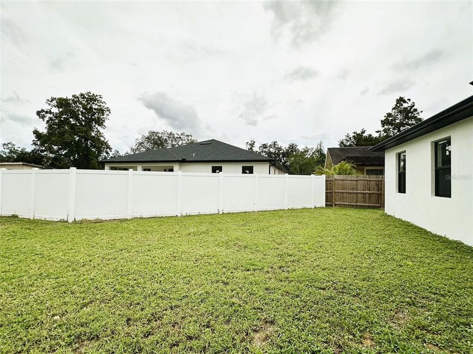 For Sale: $714,900 (3 beds, 3 baths, 2188 Square Feet)