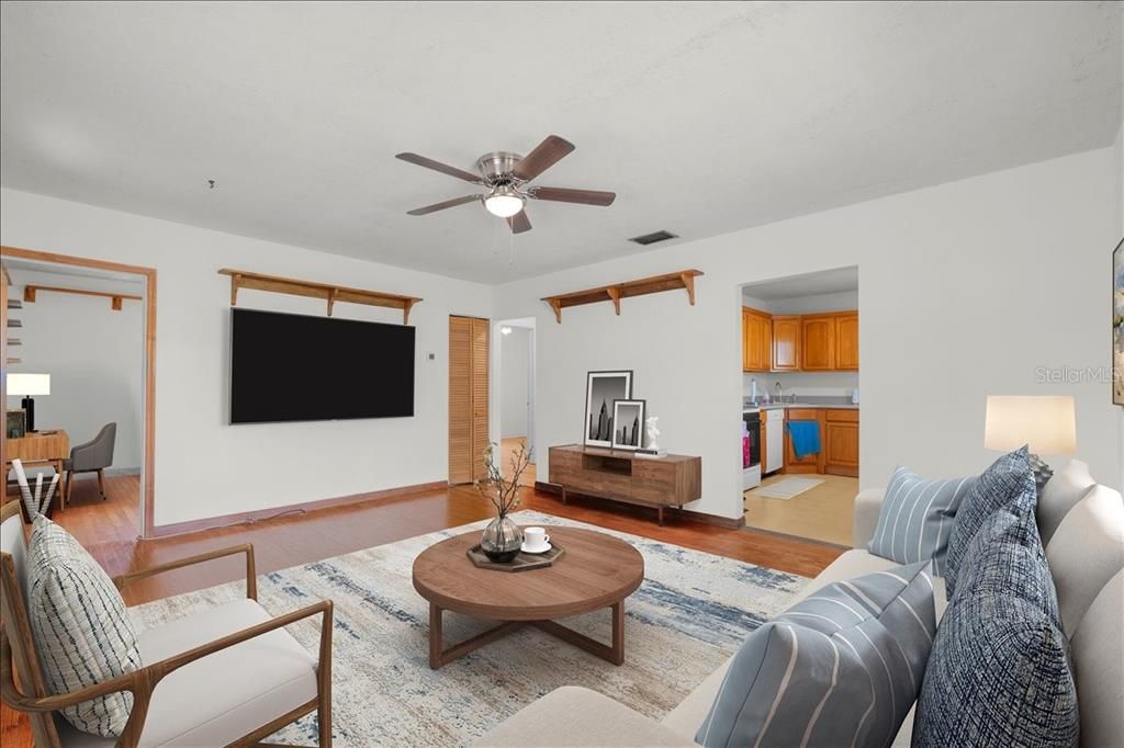 En Venta: $320,000 (3 camas, 2 baños, 1566 Pies cuadrados)