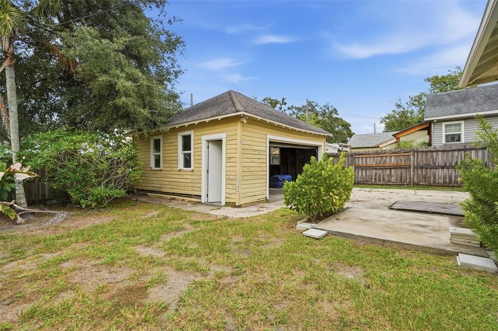En Venta: $449,900 (3 camas, 1 baños, 1114 Pies cuadrados)
