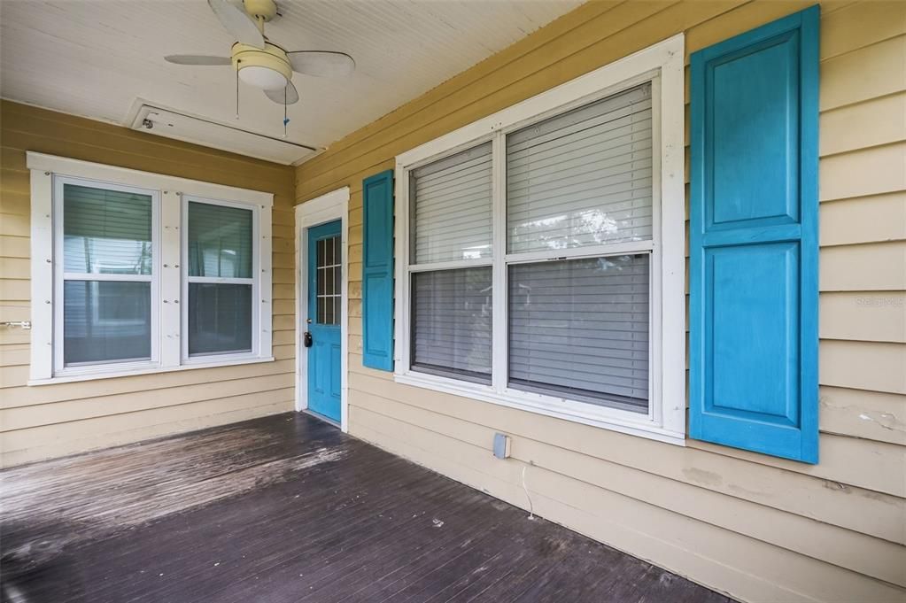 En Venta: $449,900 (3 camas, 1 baños, 1114 Pies cuadrados)