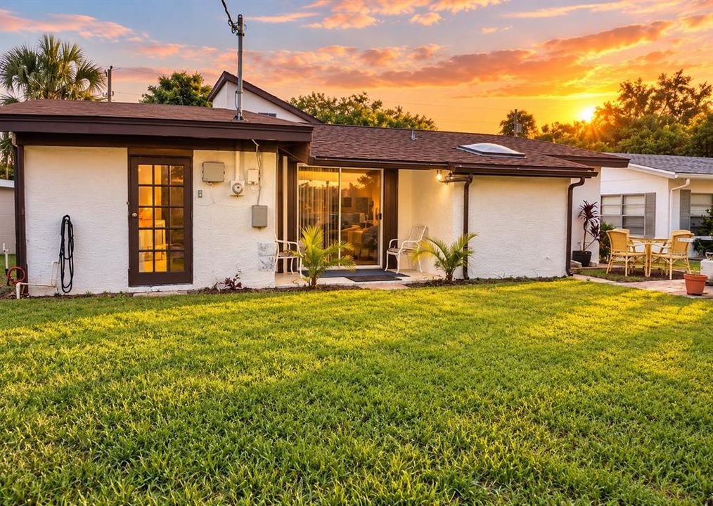 For Sale: $175,000 (2 beds, 1 baths, 1408 Square Feet)