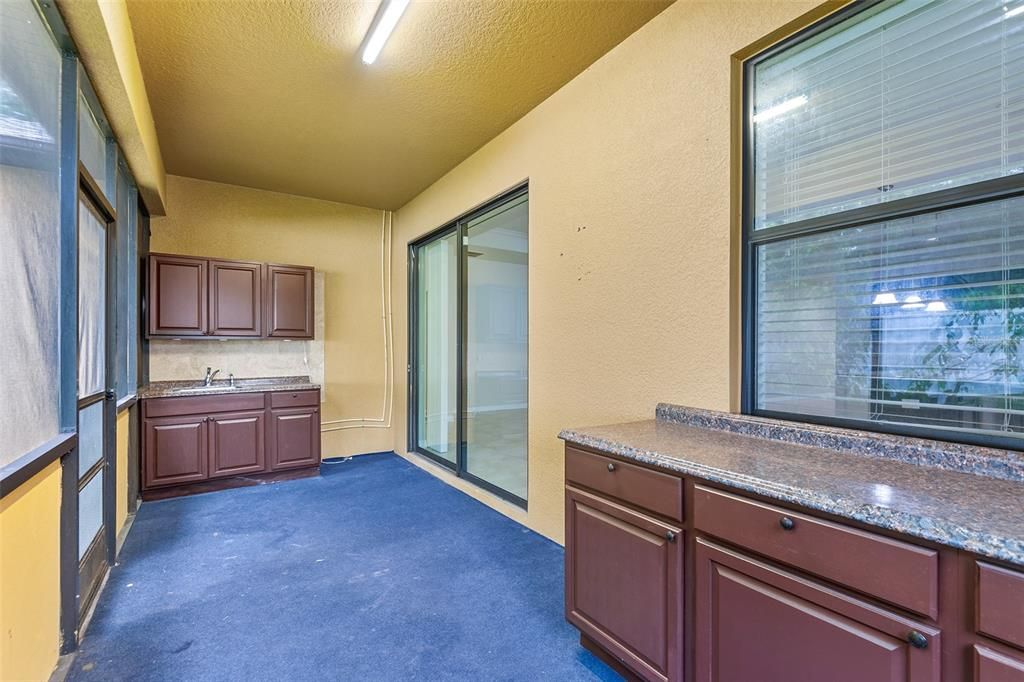 For Sale: $409,900 (4 beds, 2 baths, 2426 Square Feet)