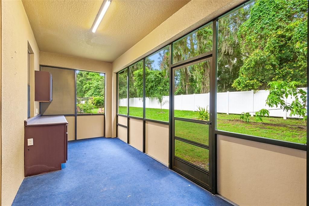For Sale: $409,900 (4 beds, 2 baths, 2426 Square Feet)
