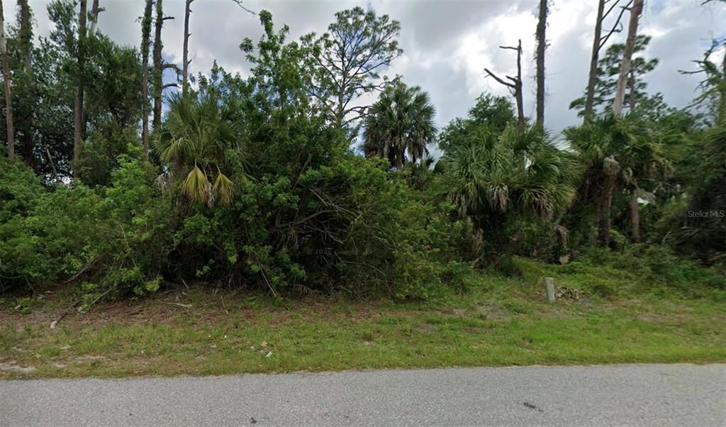 For Sale: $27,000 (0.23 acres)