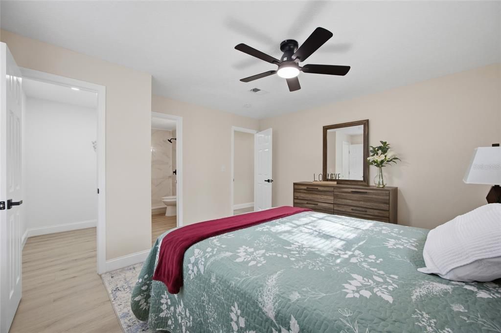For Rent: $3,200 (3 beds, 2 baths, 1628 Square Feet)