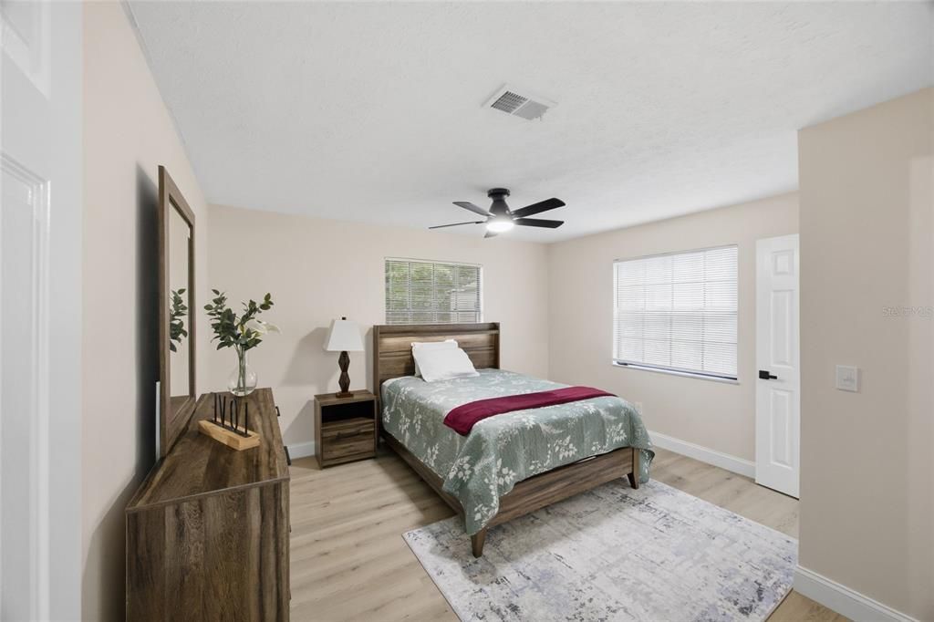 For Rent: $3,200 (3 beds, 2 baths, 1628 Square Feet)