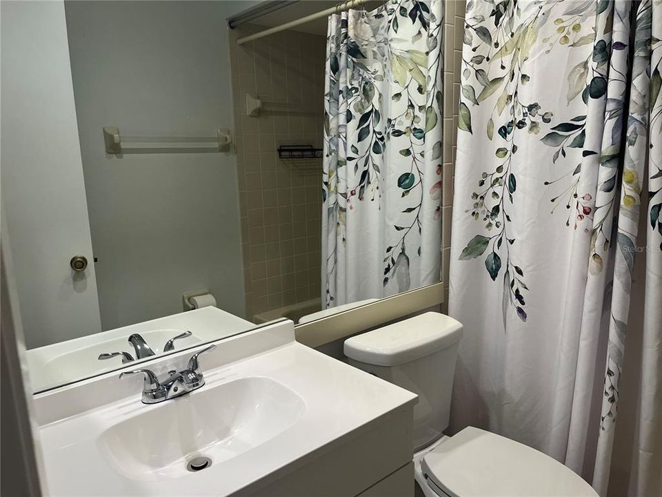 En Venta: $169,888 (2 camas, 2 baños, 1292 Pies cuadrados)