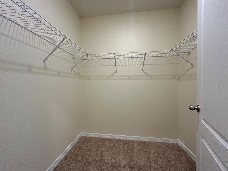 В аренду: $1,900 (3 спален, 2 ванн, 1725 Квадратных фут)