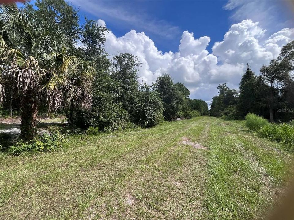 На продажу: $15,000 (0.23 acres)