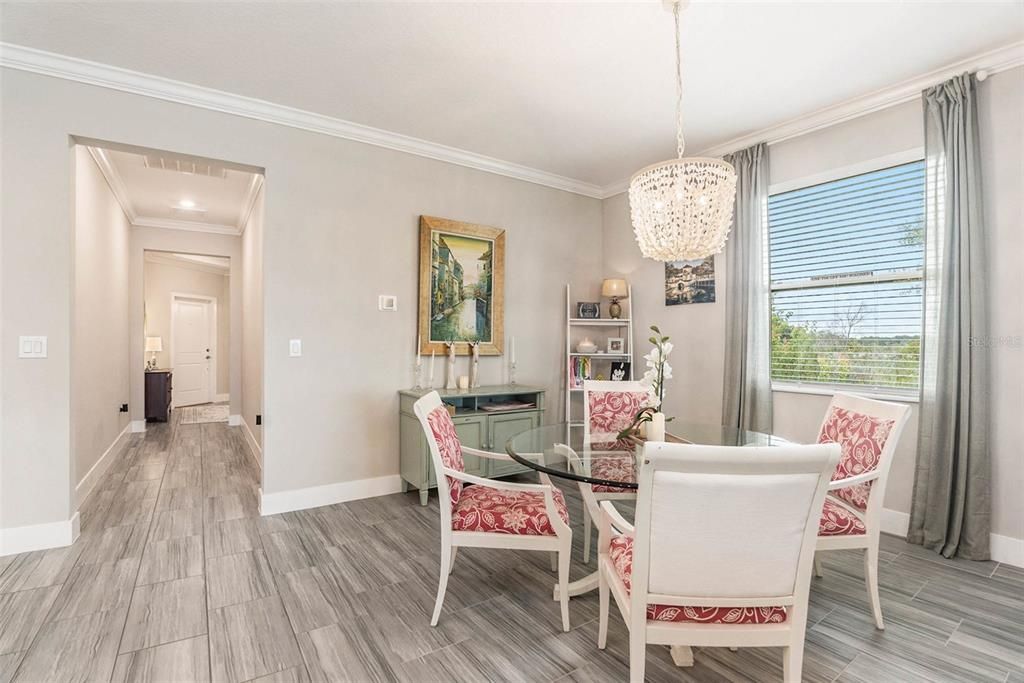 For Sale: $359,000 (3 beds, 2 baths, 1968 Square Feet)