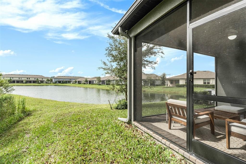 For Sale: $359,000 (3 beds, 2 baths, 1968 Square Feet)