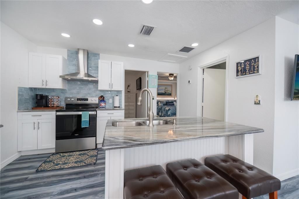 En Venta: $550,000 (2 camas, 1 baños, 600 Pies cuadrados)