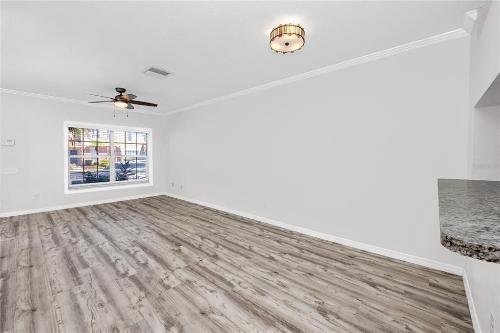 En Venta: $219,900 (2 camas, 2 baños, 1184 Pies cuadrados)