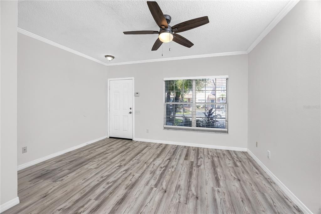 En Venta: $219,900 (2 camas, 2 baños, 1184 Pies cuadrados)