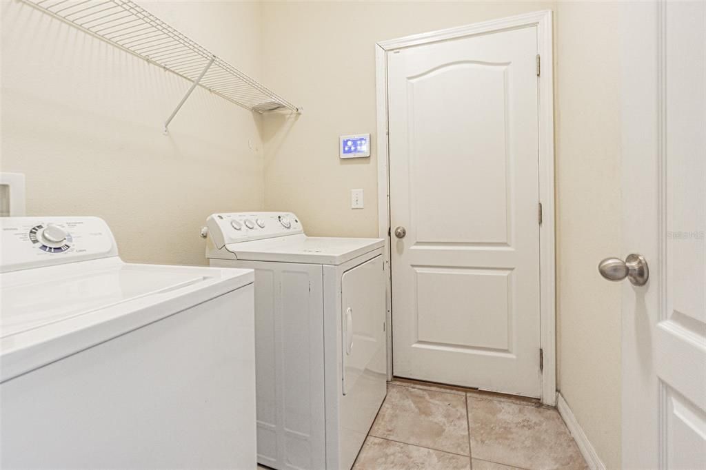 В аренду: $2,400 (4 спален, 3 ванн, 2032 Квадратных фут)