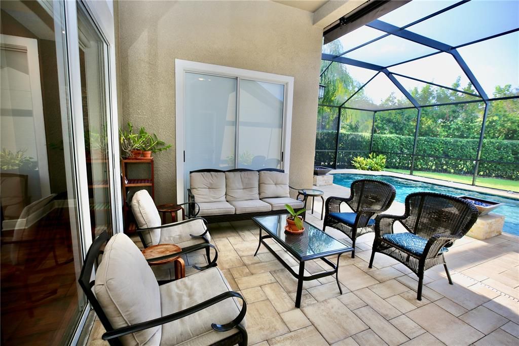 For Sale: $1,195,000 (4 beds, 3 baths, 2916 Square Feet)