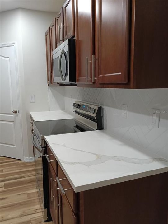 En Venta: $279,990 (4 camas, 2 baños, 1851 Pies cuadrados)