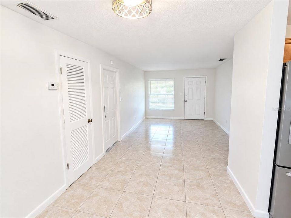For Sale: $252,900 (4 beds, 2 baths, 1342 Square Feet)