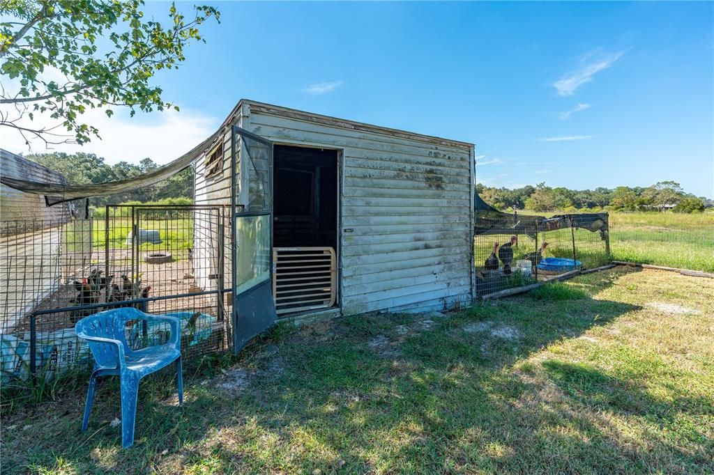 En Venta: $650,000 (6 camas, 4 baños, 3302 Pies cuadrados)