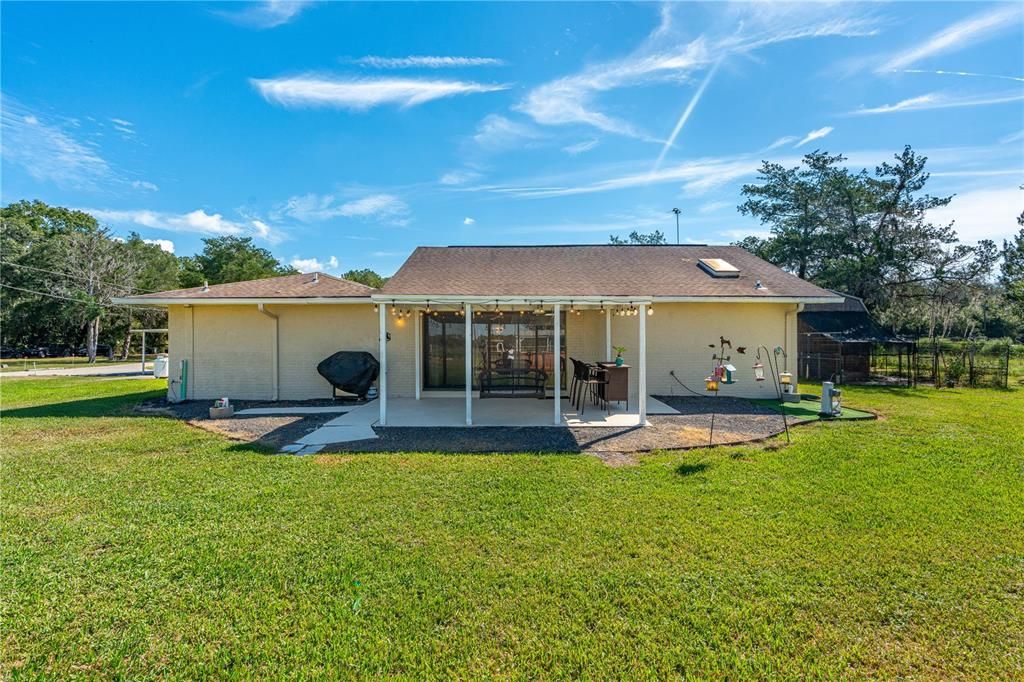 En Venta: $650,000 (6 camas, 4 baños, 3302 Pies cuadrados)