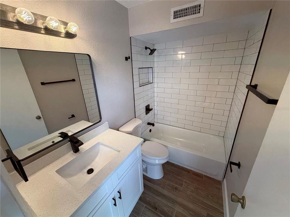 En Renta: $1,495 (2 camas, 2 baños, 984 Pies cuadrados)