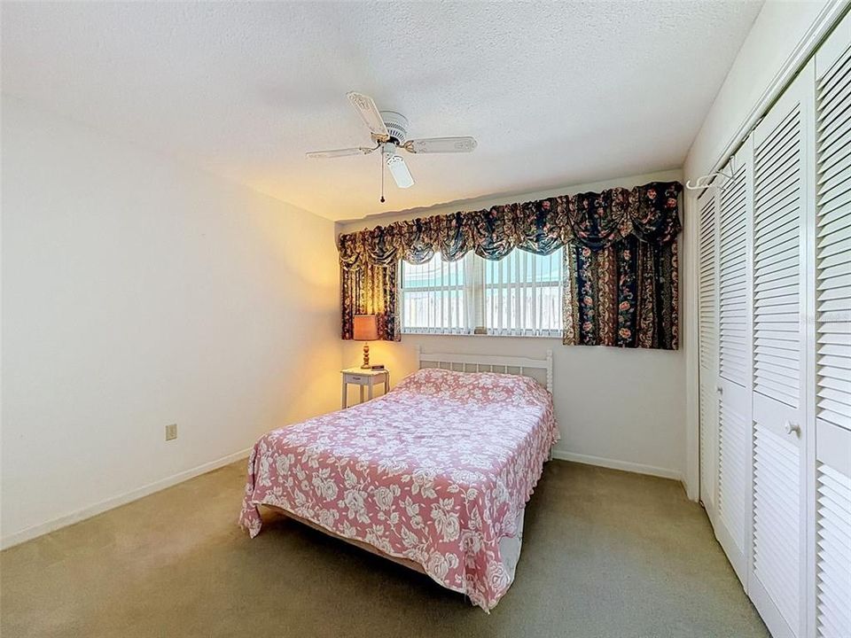 For Sale: $379,900 (2 beds, 2 baths, 1535 Square Feet)