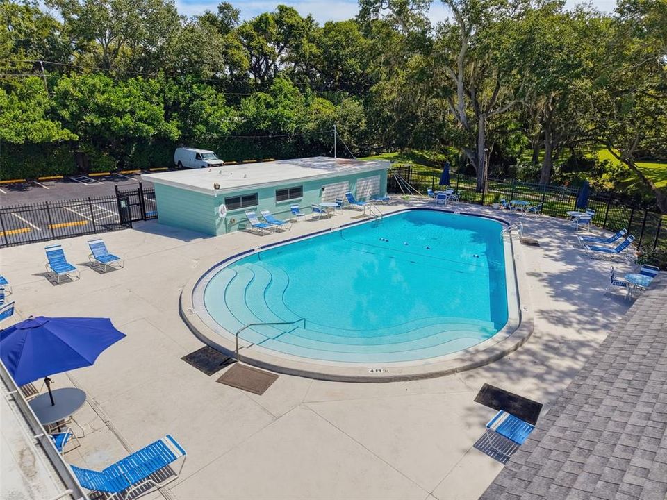 For Sale: $379,900 (2 beds, 2 baths, 1535 Square Feet)
